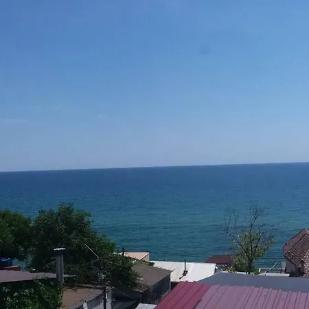 Двухэтажный Дом У Моря Совиньон-3 *